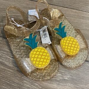 Brand New Old Navy Pineapple Jellies Sandals toddler size 8